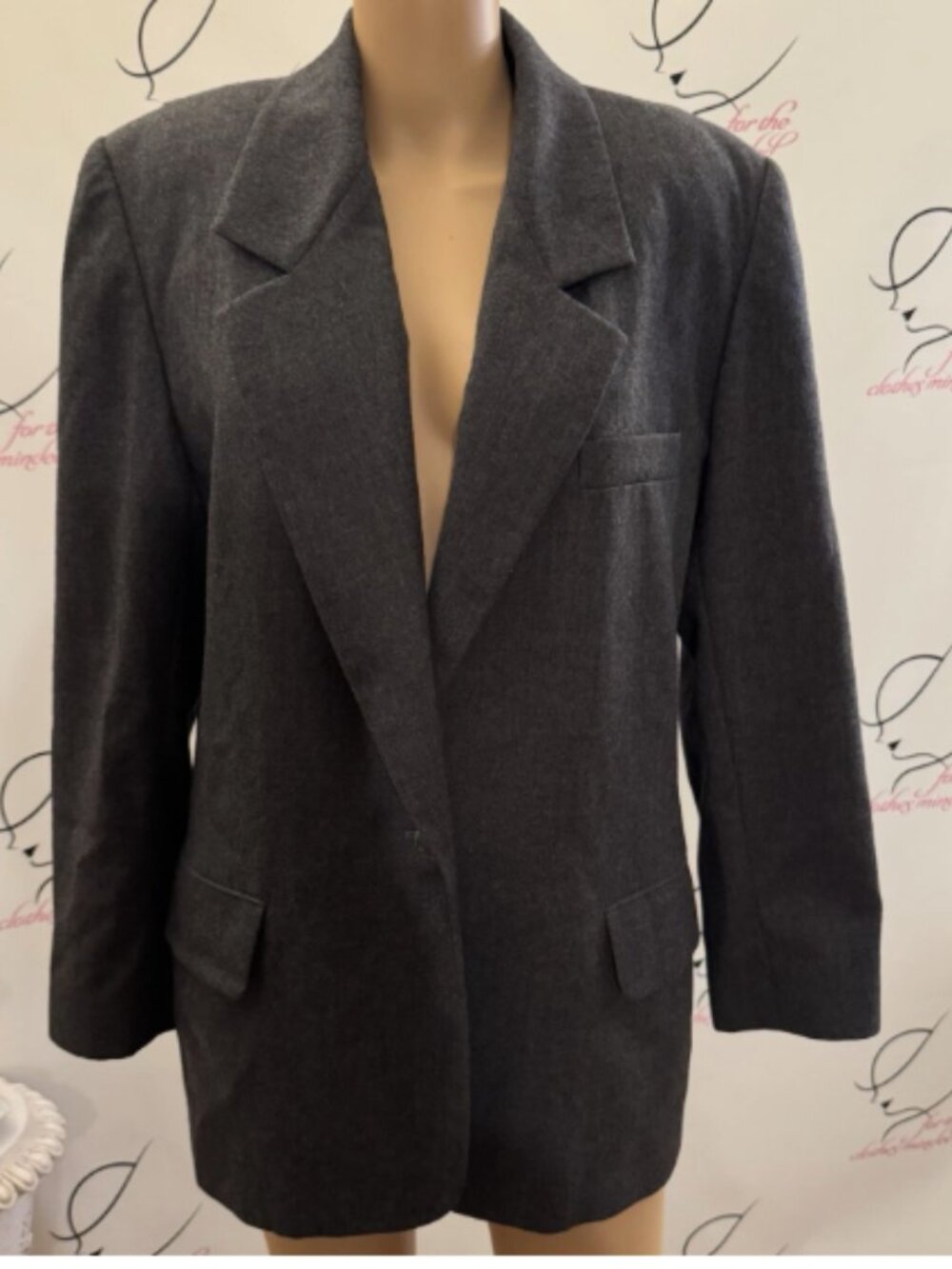 J H Collectibles. Size 14. Wool Lined Gray Jacket. Pockets. Long sleeve. DB